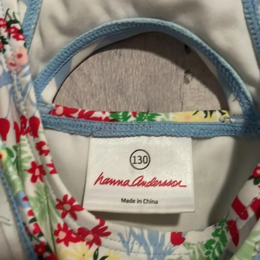 Hanna Andersson Girls  Floral  Stripes Bikini Tankini Swimsuit  Top size 130